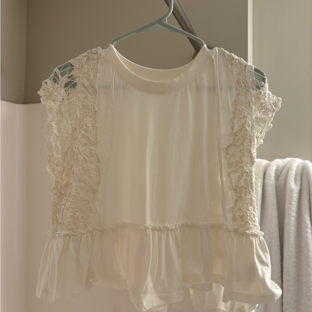 Anthropologie Cream Ruffled Lace Cap Sleeve Blouse